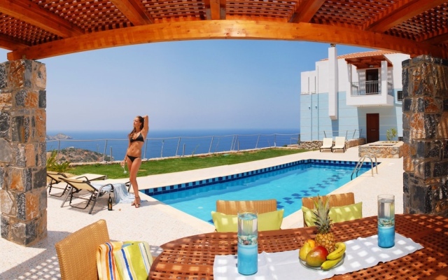 Okeanides Villas
