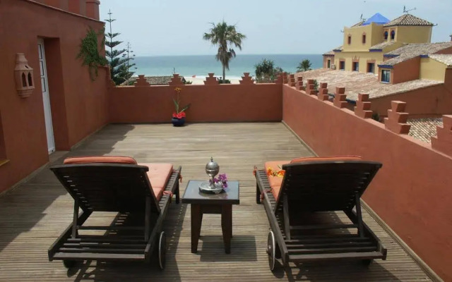Beach Hotel Dos Mares
