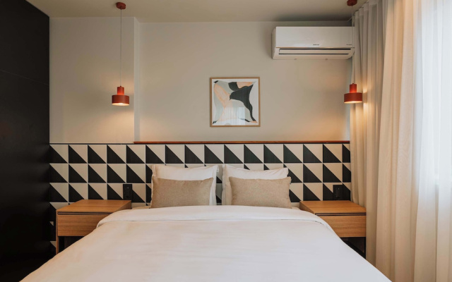 Central Boulevard Apt by Olala Homes
