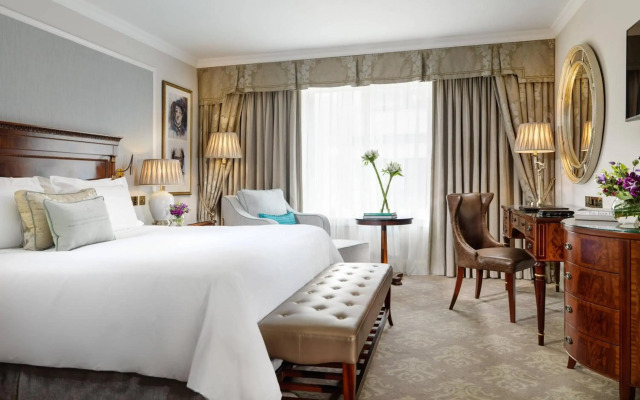 The Shelbourne, Autograph Collection