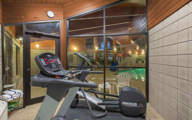 Spark by Hilton Cedar Falls