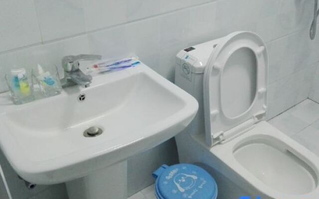 Henghe Hostel