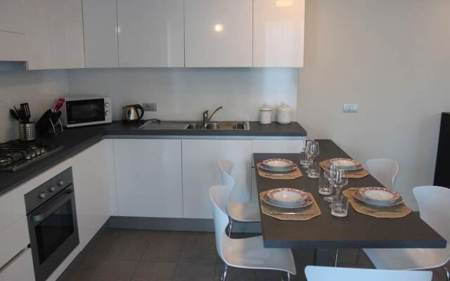 The Green House on the Lake