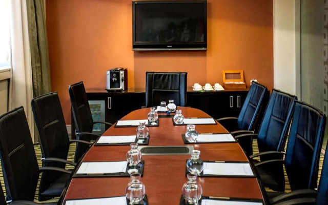 Southern Sun Newlands