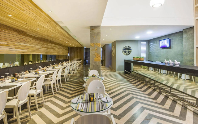 OZ Hotel