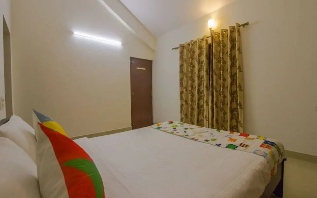 Home Elegant 3BHK By OYO Rooms