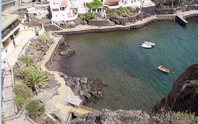 House in Tamaduste, El Hierro 102516 by MO Rentals