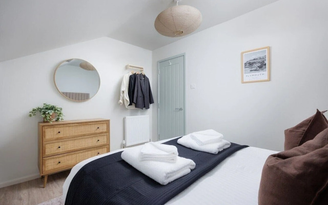 Luxury Penthouse 2 bed Apartment