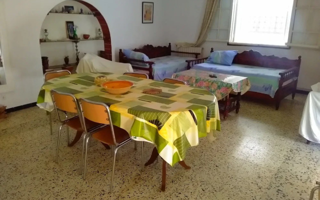Parent house