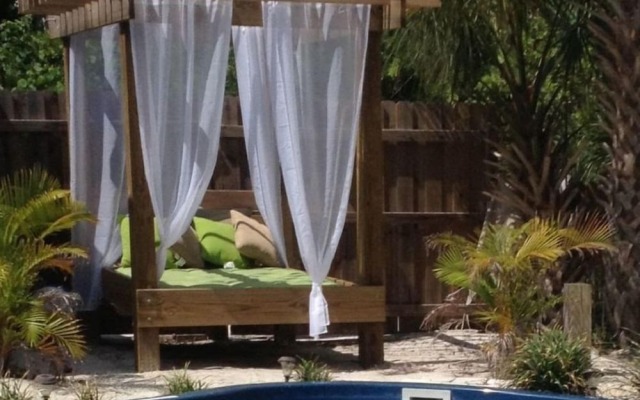 The Little Oasis Beach House