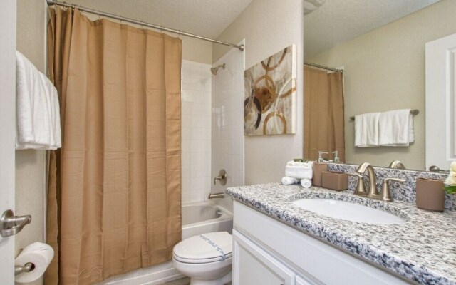 4712sh - Storey Lake 6 Bedroom Villa