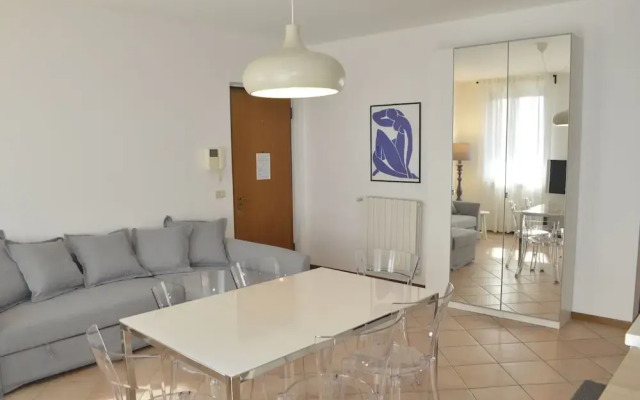 V12 Apartments - Trecate