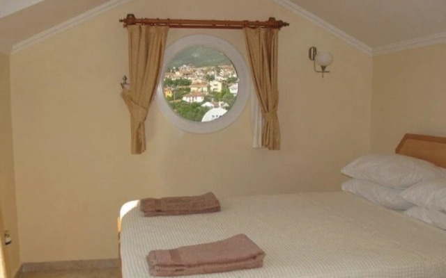Villa TH20 by JoyLettings