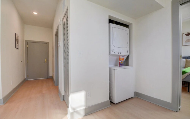 FRONTDESK Myers Medical Lofts Downtown Louisville