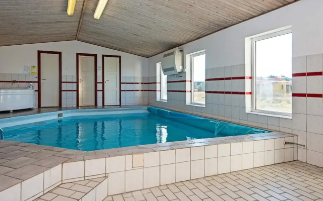 10 Person Holiday Home in Harboore-by Traum