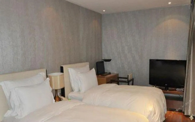Grand Palace Hotel