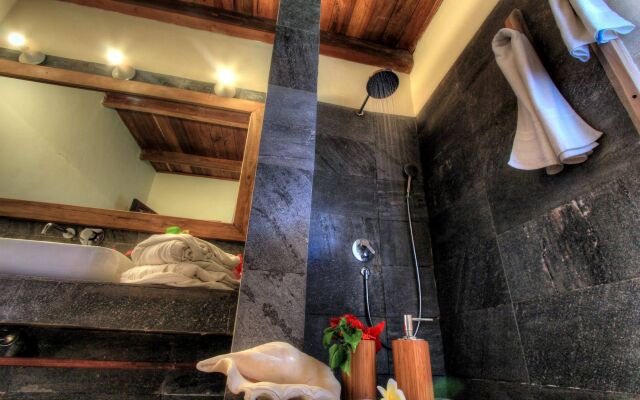 Corail Noir Hotel