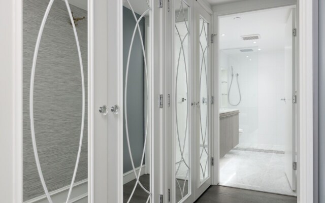 1111 Richards - 1407