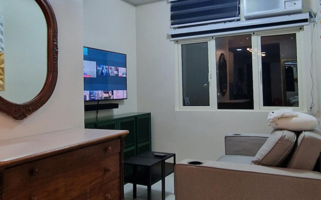 Dusit Thani Like San Antonio Makati 1 Bedroom