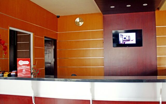 ZEN Rooms Kiaracondong