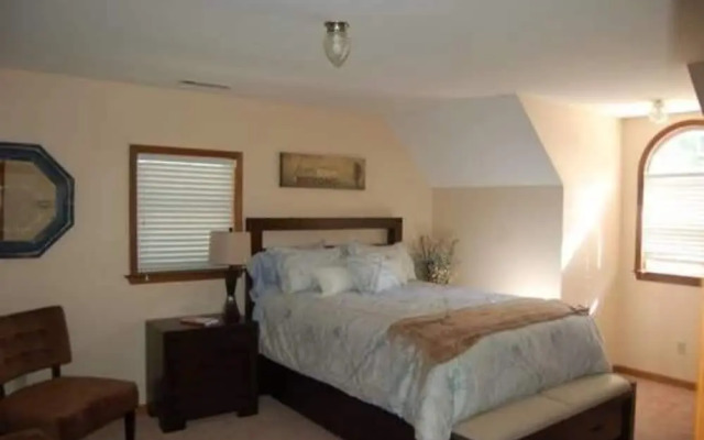 Serenity Pointe Bed and Breakfast