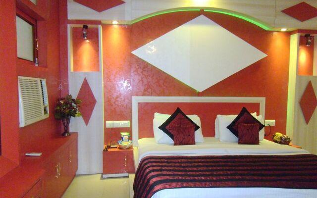 Hotel Breeze Inn