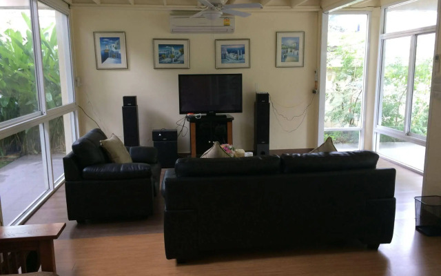 Ratchayothin Cottage