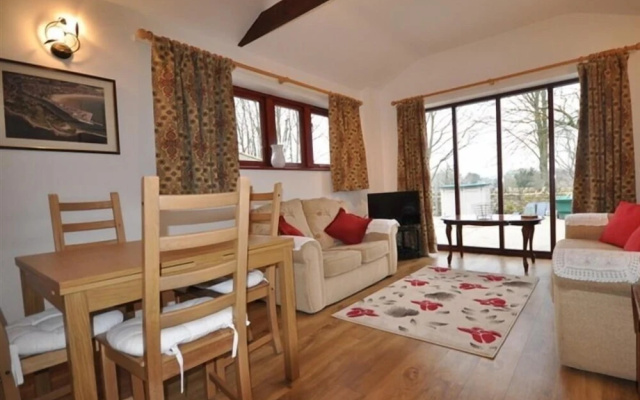 Follis Cottage