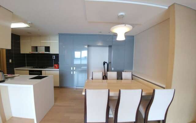 Busan Ocean Penthouse