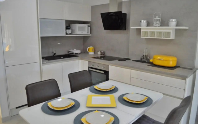 Apartment More 13