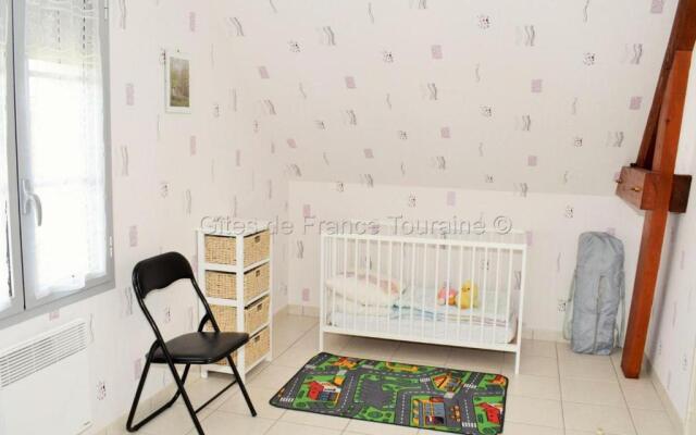 Gîte Sainte-Maure-de-Touraine, 4 pièces, 6 personnes - FR-1-381-109