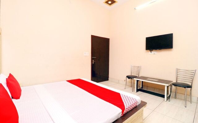 Hotel Pushp Vatika by OYO Rooms