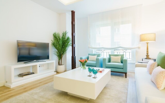 Home Club Antonia Mercé II