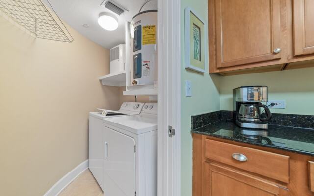 Perdido Towers East 106