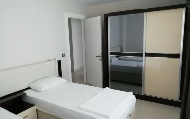 Azura Park Residence