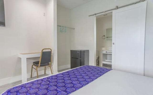 The Biscayne Hotel