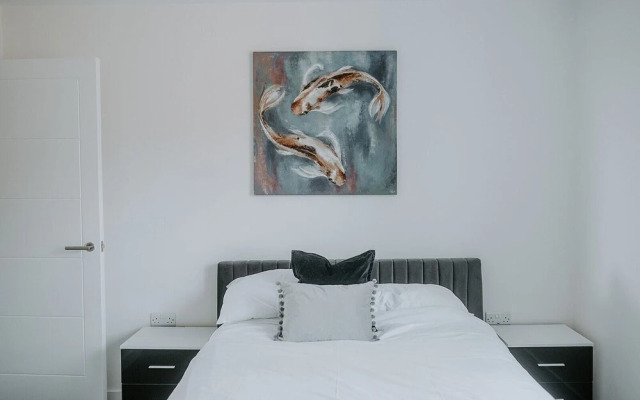 Apartment 12 near The Brayford