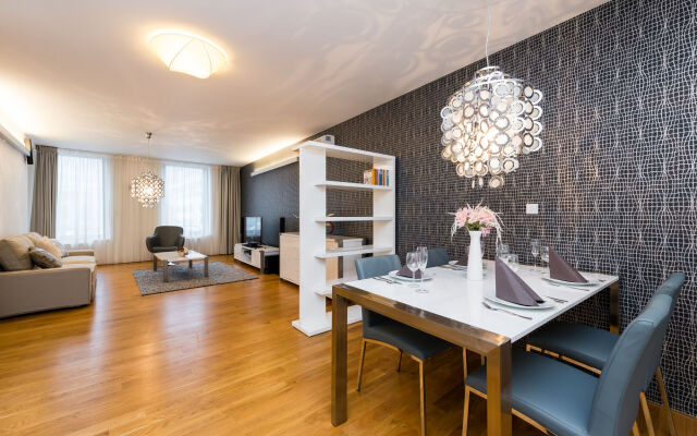 EMPIRENT Karlin Residence