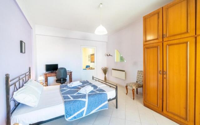 Afrodite Lefkimmi Apartment 1