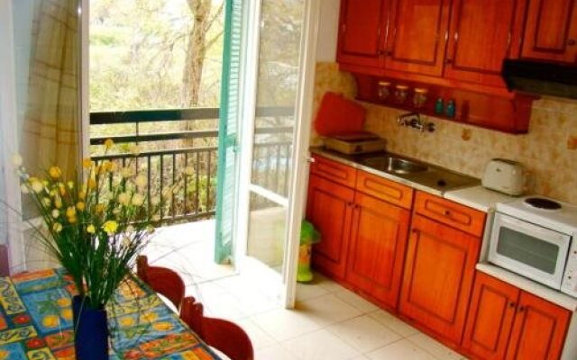 Maritsas Apartments