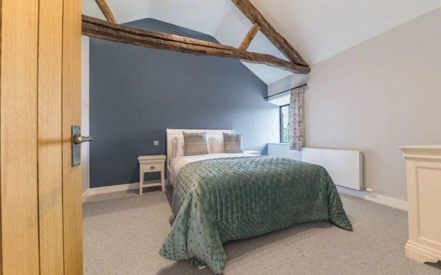 No 2 The Coach House