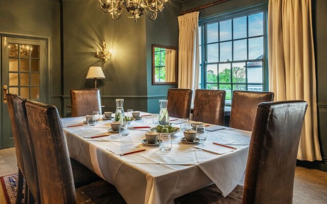 The Black Lion, Long Melford