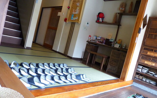 Minshuku Kuwataniya