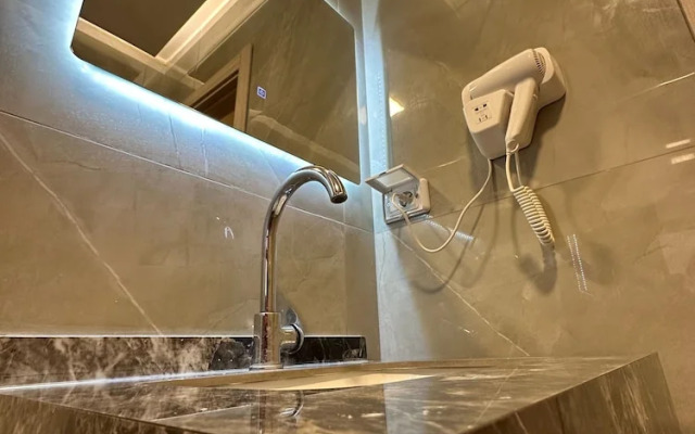 Charming Amman Apartment With Electric Heating & Free Par
