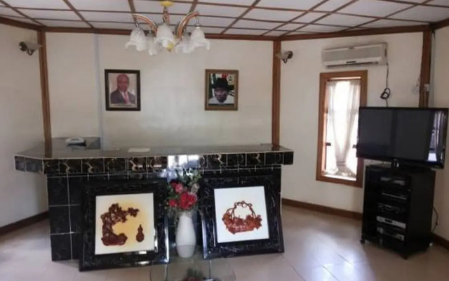 Room-garentiti Apartment - Silver Room i