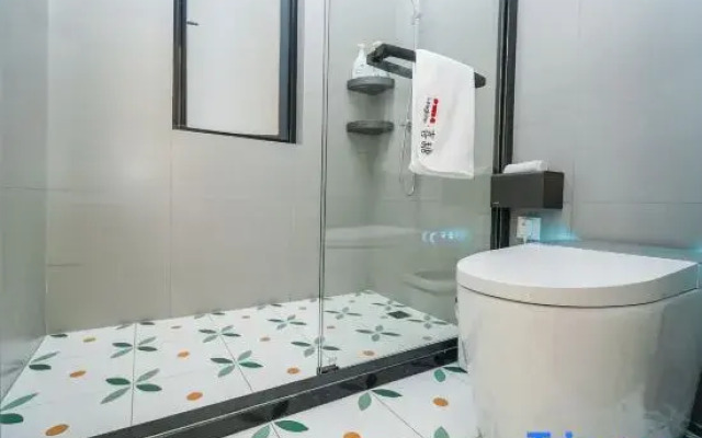 Shanghai LAUGHING-Happy Candy B&B (International Tourism Resort)