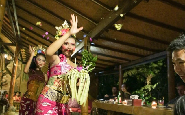 Sang Giri - Mountain Glamping Camp