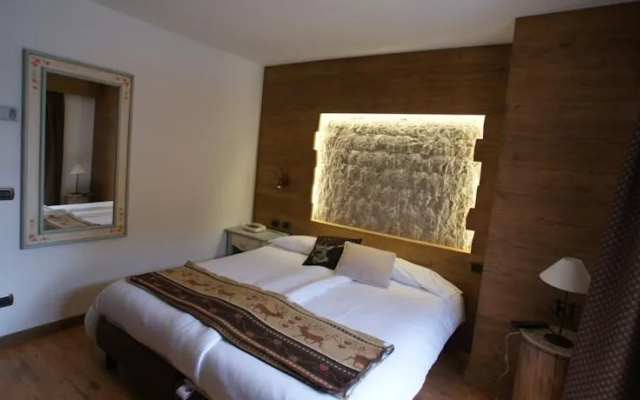 Piccolo Hotel