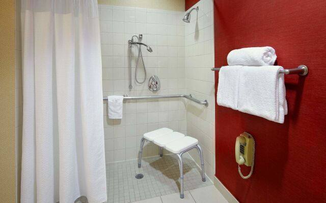 Courtyard by Marriott Tampa Oldsmar