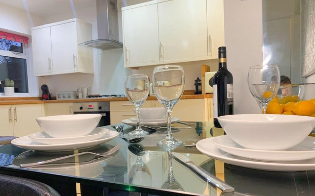 Bedford Road Garden Apartment